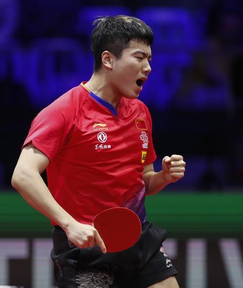 拜仁的门将 拜仁的门将