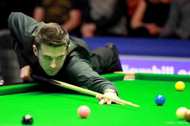 平均触球次 平均触球次