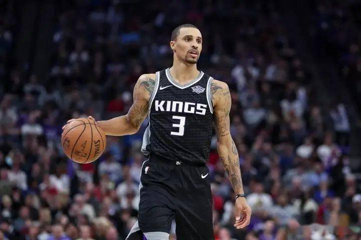 继续带领球 继续带领球